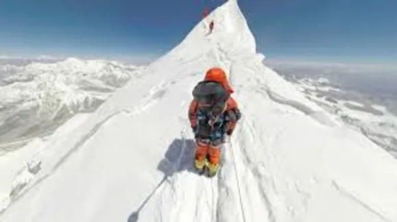 Mt Everest Climber Tests Covid-19 Positive