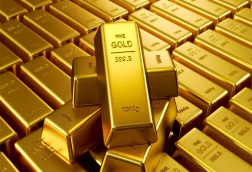 Gold prices hit Rs 40,000 for first time