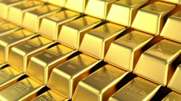 Gold prices fall after a sharp rise