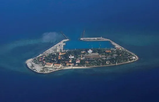 US Rejects China’s Claims in South China Sea