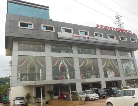 Maruti Suzuki Dealer Denies Selling Repainted Cars