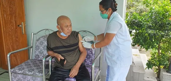 Hagrama Mohilary Receives COVID Vaccine