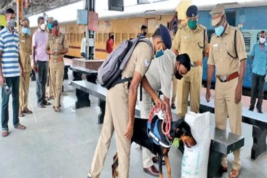 Mumbai: Bomb Threat Call at 3 Rly Stations, Amitabh Bachchan’s Bungalow, 2 Held