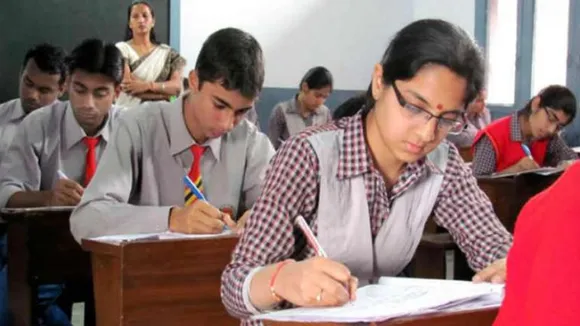 CBSE Likely To Conduct Class 10, 12th Term 1 Exams In Mid-November