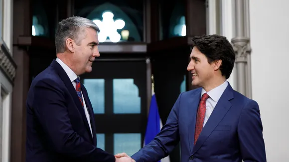 Prime Minister Justin Trudeau speaks with Nova Scotia Premier Stephen McNeil