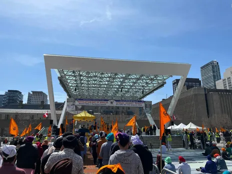 Sikh Community celebrates Khalsa Day at Toronto's Nathan Phillips Square