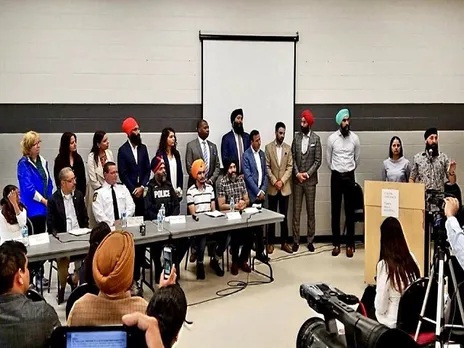 Peel Police attend Community Meeting discussing Youth Violence hosted by Ontario Gurdwara Com. and United Sikhs