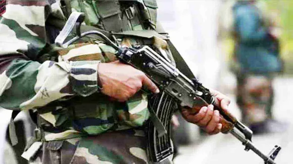 Jammu Kashmir News: नियंत्रण रेखा के पास सर्विस राइफल से गोली चलने से जवान की मौत