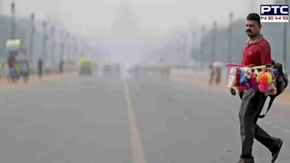 Delhi air pollution: Delhi's air quality improves to 'very poor' category, credit goes to gentle breezes