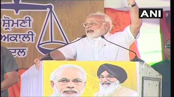 Guru Nanak Dev Ji's 550th Prakash Purab is like inspiration Purab for whole mankind : Modi