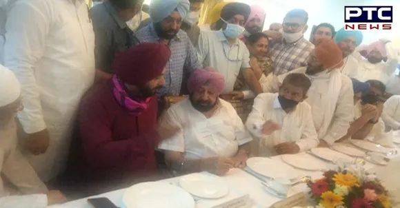 Covid norms go for a toss at Navjot Singh Sidhu's installation ceremony; FIR lodged