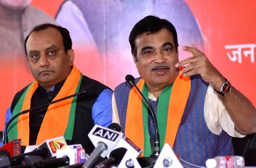 Cong has lost credibility to address poverty: Gadkari
