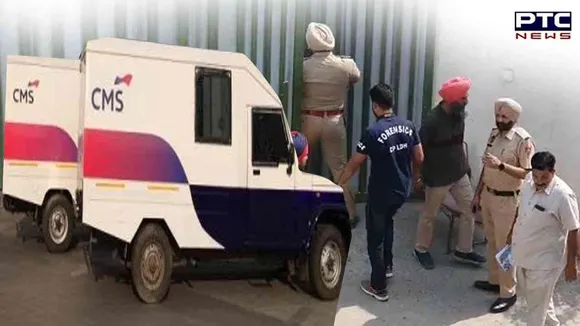 Ludhiana Bank Robbery: ਲੁਧਿਆਣਾ 'ਚ 7 ਕਰੋੜ ਦੀ ਲੁੱਟ ਕਰਕੇ ਭੱਜੇ ਲੁਟੇਰਿਆਂ ਦੀ ਵੀਡੀਓ ਆਈ ਸਾਹਮਣੇ