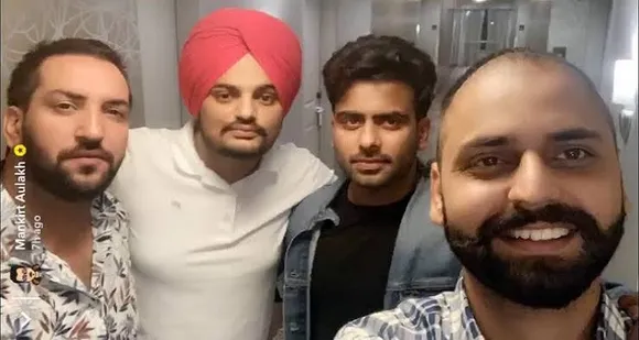 Punjabi singers Sidhu Moosewala and Mankirt Aulakh booked for promoting violence