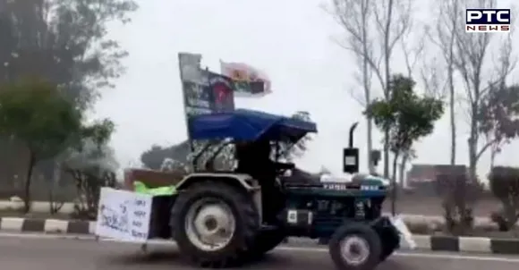 Kisan Gantantra Parade: Farmer drives tractor in reverse gear from Punjab to Delhi
