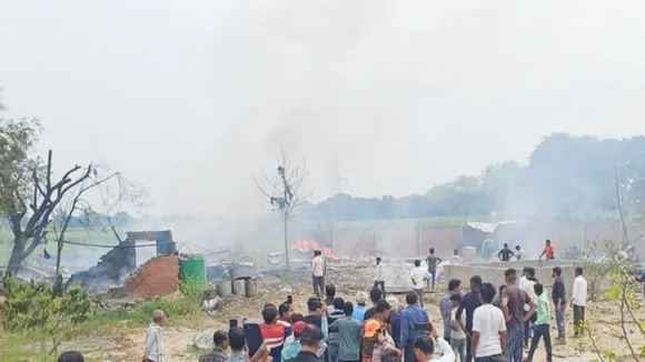 Kaushambi Blast: कौशांबी में पटाखा फैक्ट्री में विस्फोट, 4 लोगों की मौत, कई घायल