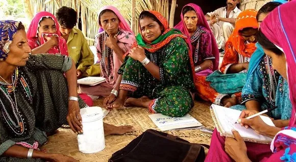 Pakistan SHGs Women