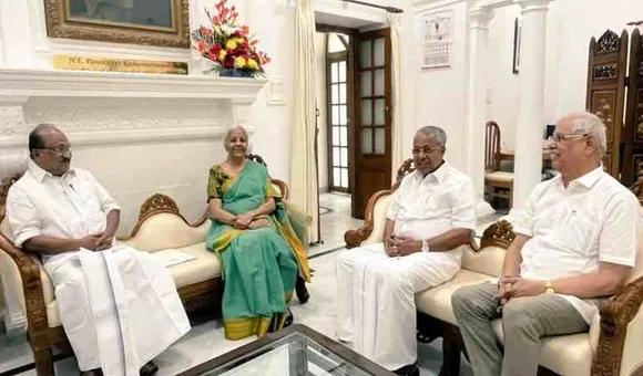 nirmala sitaraman pinarai vijayan visit