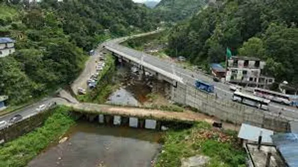 നിര്‍മ്മാണം പൂര്‍ത്തിയായ ഇടുക്കി ചെറുതോണി പാലവും മൂന്നാര്‍-ബോഡിമെട്ട് പാതയും ഉദ്ഘാടനത്തിനൊരുങ്ങി