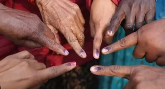 ലോക്‌സഭ തിരഞ്ഞെടുപ്പിന്റെ ഒന്നാം ഘട്ടം അവസാനിച്ചു; രേഖപ്പെടുത്തിയത് 60 ശതമാനം പോളിങ് ! ചിലയിടങ്ങളില്‍ സംഘര്‍ഷം; ചില ബൂത്തുകളില്‍ ഇവിഎം തകരാര്‍ 'കല്ലുകടി'യായി