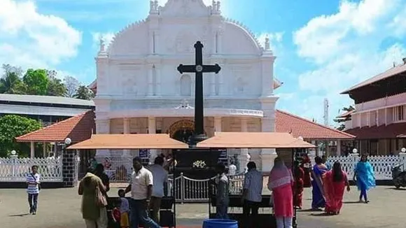 കോതമംഗലം ചെറിയ പള്ളിയിൽ കോടതി വിധി നടപ്പാക്കാൻ ഒരുങ്ങി ജില്ലാ ഭരണകൂടം