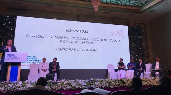 കത്തോലിക്കാ കോൺഗ്രസ് ഗ്ലോബൽ സമ്മേളനം: കത്തോലിക്കാ കോൺഗ്രസ് ഇ സോഷ്യോ - ഇക്ണോമിക്കൽ - പോളിറ്റിക്കൽ ഏരിയ എന്ന വിഷയത്തേകുറിച്ചുള്ള സെഷൻ മാർ ആൻഡ്രൂസ് താഴത്ത് ഉദ്ഘാടനം ചെയ്തു