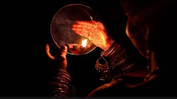 How Delhi HC Supports Your Right To Choose Karwa Chauth Fasting?