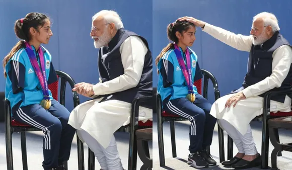 Para-Athlete Sheetal Devi's Grit Wins Over PM Modi, Anand Mahindra