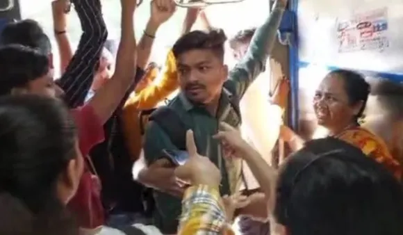 Women Beat Men On Mumbai Train For Entering Ladies' Compartment