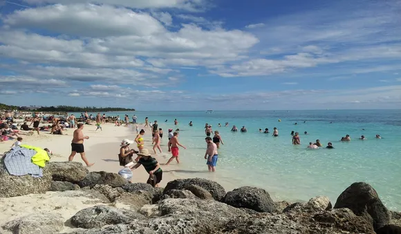 Woman Loses Leg To Flesh-Eating Bacteria Contracted In The Bahamas