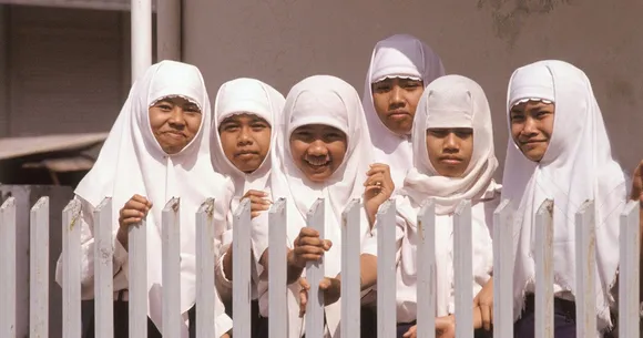 Indonesian School Criticised For Shaving Girls' Heads Over Hijab Issue