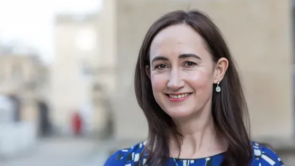 Who Is Sophie Kinsella? 'Shopaholic' Series Author Fights Brain Cancer