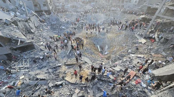 Israel Bombs Huge Refugee Gaza Camp; Child Casualties Rise: Report