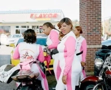 women on bikes 4