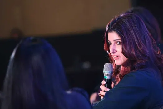 Here's How Twinkle Khanna Hit Back At Those Trolling Deepika Padukone