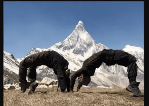 Army woman world record yoga