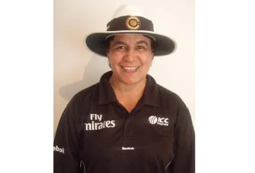 Women Umpires T20: Kathey Cross