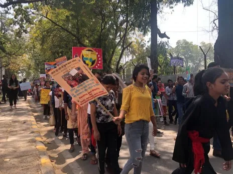 Indian women march