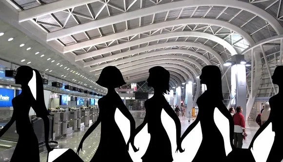 India Mumbai Airport Women Travellers