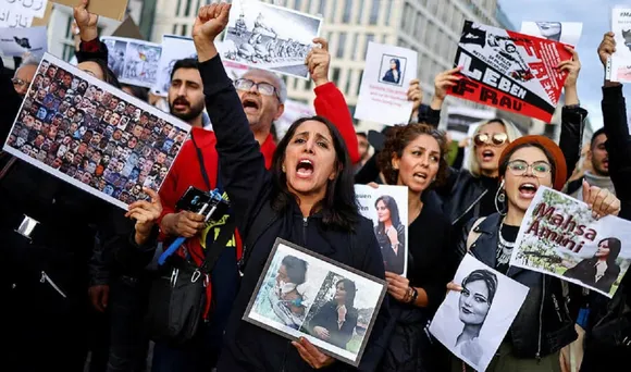 Iran protests, Protesting Women In Iran