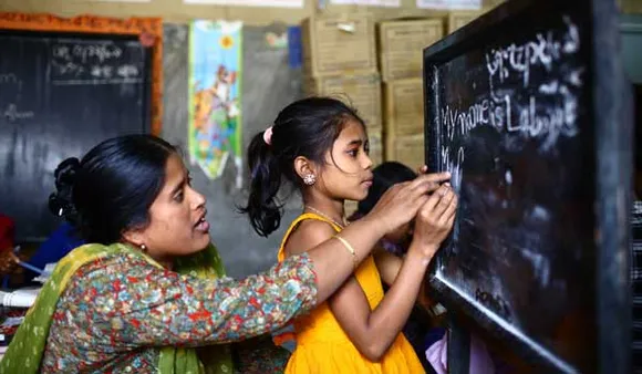 Villagers Crowdfund, Turn Haryana Girls’ School Into Shiksha Express