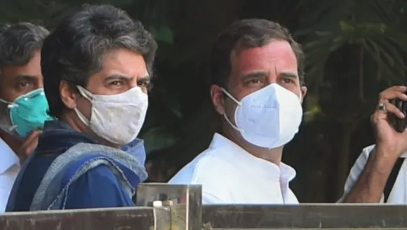 Priyanka Gandhi Drives Down To Hathras With Brother Rahul Gandhi After Securing Permission