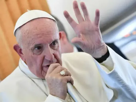 Pope: Women Barred From Priesthood Forever