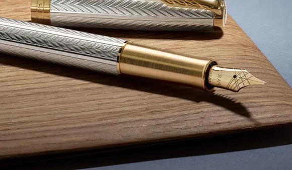 This Tweet On The Iconic Parker Pens Is A Rush Of Nostalgia And Reality Check