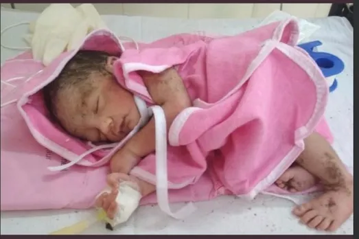 A Newborn Abandoned In Rajasthan, A Couple Comes Forward To Adopt