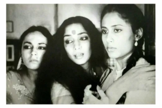 Alia Bhatt "Closely Resembles" Mom Soni Razdan In Shabana Azmi's Epic 'Mandi' Throwback