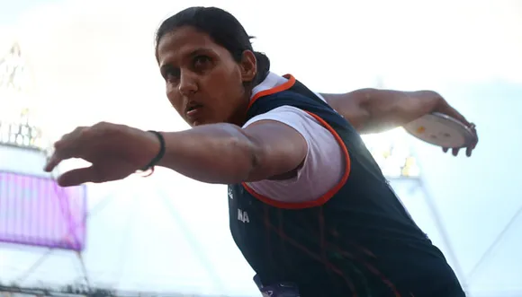 Olympian Krishna Poonia Catches Men Harassing Teen Sisters