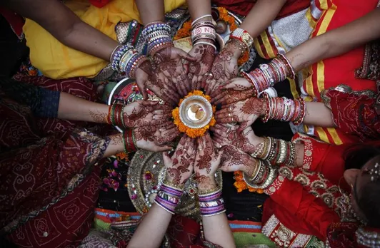 Bundeli Women Fast For Hosp On Karwa Chauth