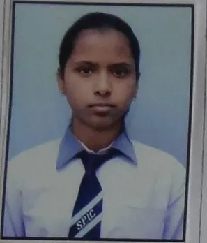 Nisha Yadav topper