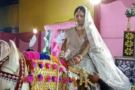 Bihar Bride Leads Her Baraat To The Groom's House On Horseback